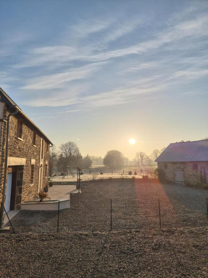Mon Pre Vert Saint-Ellier-du-Maine エクステリア 写真